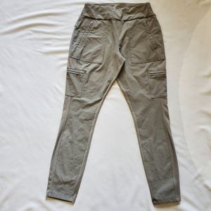 Athleta Headlands Hybrid Cargo Size 10